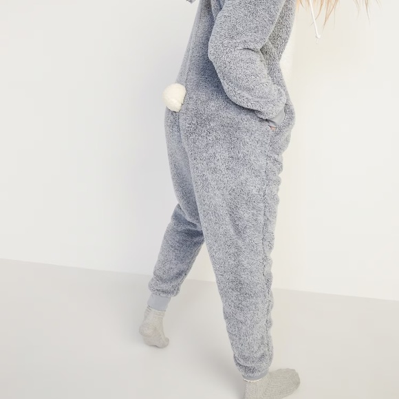 Plush Bunny Rabbit Onsie Costume Pajamas Medium 🎃🐰🐇 - Picture 4 of 8